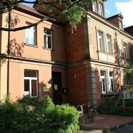 Modern In Station *